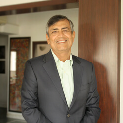 Sanjay Gupta, CEO, EnglishHelper
