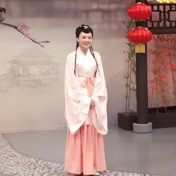 TingTing Hu, Founder, TingTing Poetry Education