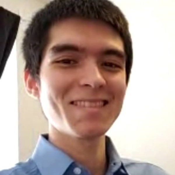 Daniel Cortéz, young Roble from the 2015-2017 cohort.