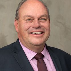 Mal Cater, Principal, Mentone Grammar
