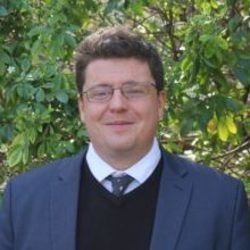 Dr Chris Wilson, CEO