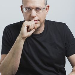 Dr. Eyal Doron