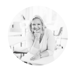 Anne-Mari Jaatinen, Päävalmentaja, Liekeissä!